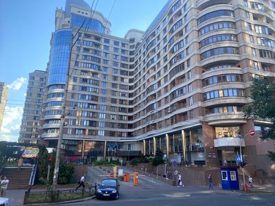 паркоместо по адресу Жилянская ул., 59