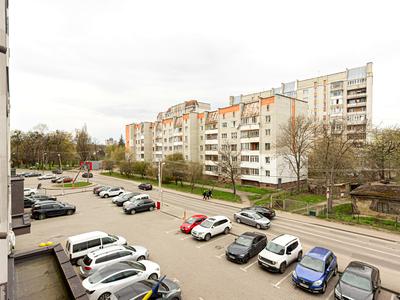 квартира за адресою Авраама Лінкольна вул. (Димитрова), 6а