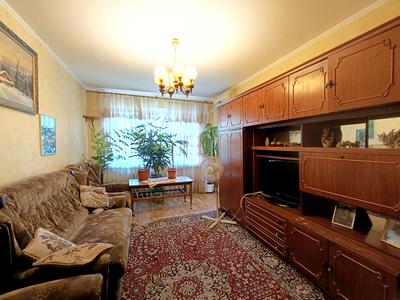 квартира за адресою Академіка Корольова вул., 92