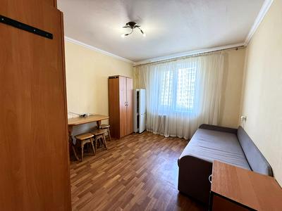 кімната за адресою Голосіївський просп. (40-річчя Жовтня), 17-Б