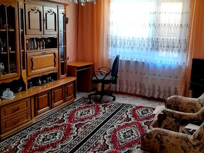 квартира за адресою Анни Ахматової вул., 15