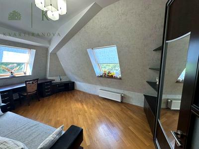 квартира за адресою Франко И., 137