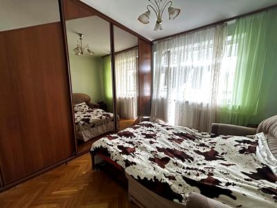 квартира за адресою Павела Йозефа Шафарика вул. (), 8