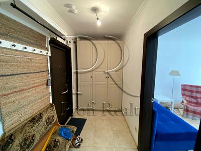 квартира за адресою Софії Русової вул., 7-А