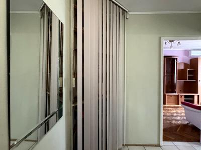квартира за адресою Леоніда Каденюка просп. (Юрія Гагаріна), 13