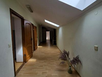квартира за адресою Богдана Хмельницького вул., 51б