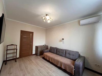 квартира за адресою Ревуцького вул., 40