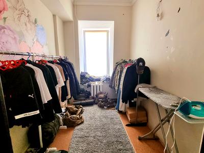 квартира по адресу Толстого Льва пл., 21