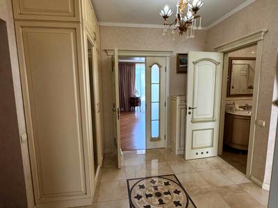квартира за адресою Бориса Антоненка-Давидовича вул., 8