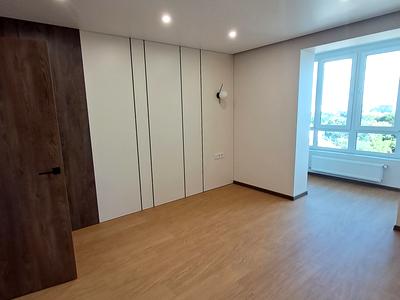 квартира по адресу Домбровського ул., 3