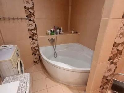 квартира за адресою Київ, Оноре де Бальзака вул., 4