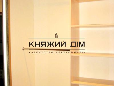 квартира за адресою Митрополита Василя Липківського вул. (Урицького), 18