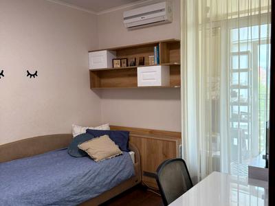 квартира за адресою Регенераторна вул., 4 к1-9