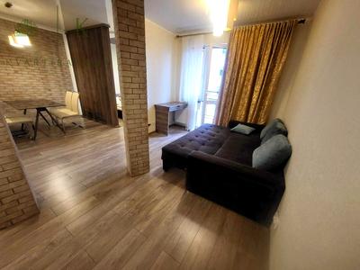 квартира за адресою Голубовича С., 37