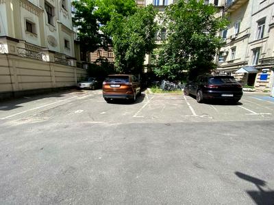 квартира за адресою Євгена Чикаленка вул. (Пушкінська), 28