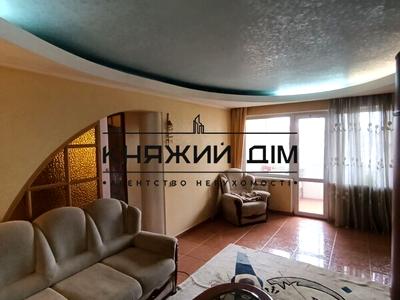 квартира за адресою Сергія Берегового вул. (Мартиросяна), 25