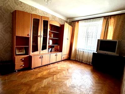 квартира за адресою Леоніда Каденюка просп. (Юрія Гагаріна), 9