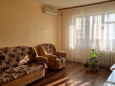 квартира за адресою Київ, Микільсько-Слобідська вул., 4