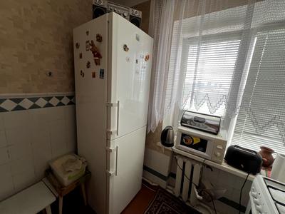 квартира за адресою Олександра Кошиця вул. (Паризької Комуни), 3