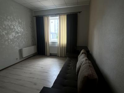 квартира по адресу Героїв Крут ул., 10