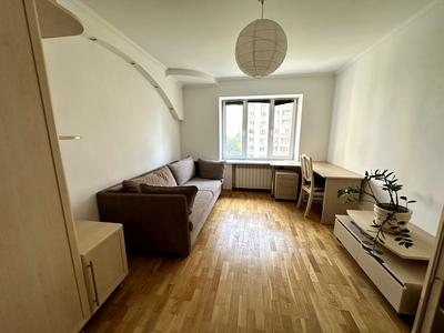 квартира за адресою Урлівська вул., 12