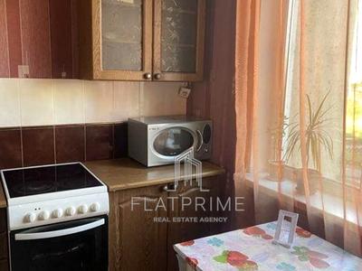 квартира за адресою Анни Ахматової вул., 14-Б