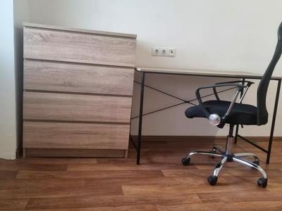 квартира за адресою Салютна вул., 27-А