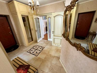 квартира за адресою Бориса Антоненка-Давидовича вул., 8
