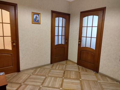 кімната за адресою Червоної Калини просп. (Володимира Маяковського), 1-А