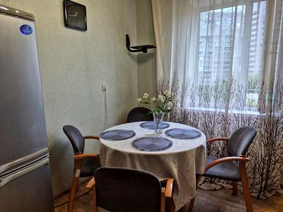 квартира за адресою Драгоманова вул., 25