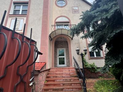 дом по адресу Авиаторов ул., 20