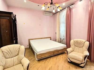 квартира за адресою Тарасівська вул., 19
