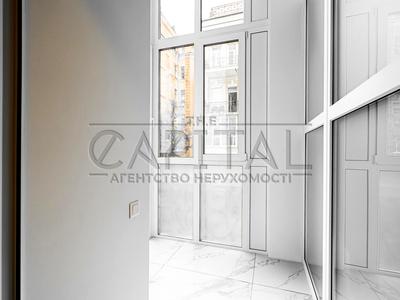 квартира за адресою Шота Руставелі вул., 38