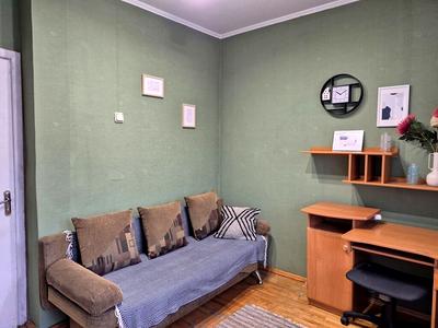 квартира за адресою Драгоманова вул., 25
