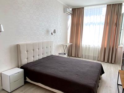 квартира за адресою Євгена Коновальця вул. (Щорса), 44-А
