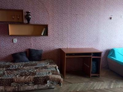 квартира за адресою Наукова вул., 10