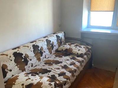 квартира за адресою Наукова вул., 10