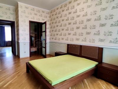 квартира за адресою Посмитного, 9а