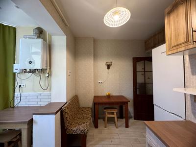 квартира за адресою Українська вул., 83б
