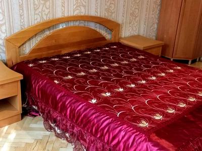 квартира за адресою Верховної Ради бульв., 14