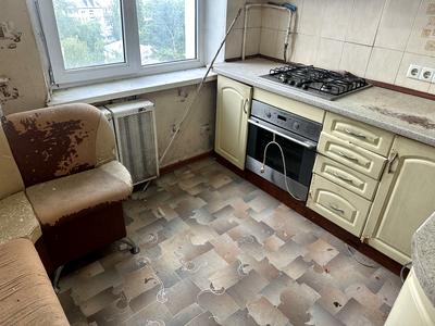 квартира за адресою Романа Ратушного вул. (Волгоградська), 37
