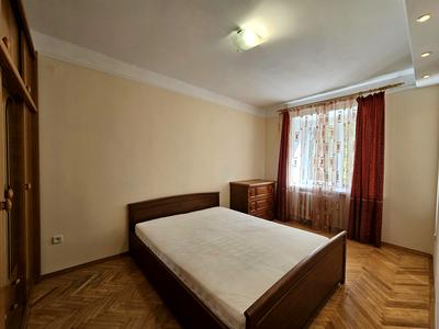 квартира за адресою Машинобудівна вул., 27