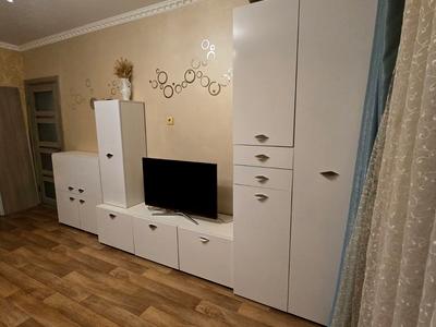 квартира по адресу Владимира Момота ул., 42