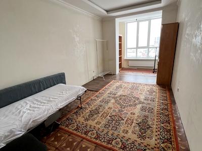 квартира за адресою Героїв Небесної Сотні просп., 28