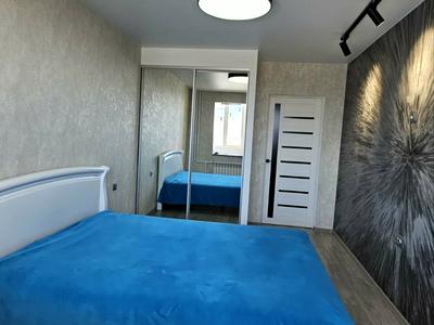 квартира за адресою Наддніпрянський просп. (50 років СРСР), 11
