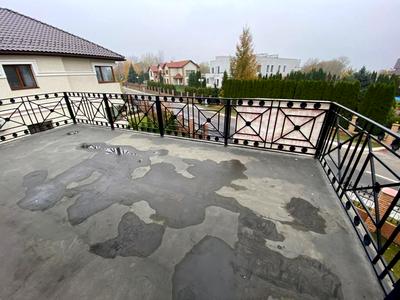 дом по адресу с. Вишенки, Карьерная ул.