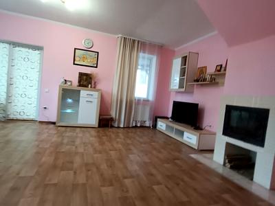 дом по адресу Провулок Різдвяний, 10