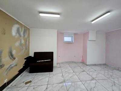 коммерческая по адресу Трилёвского ул., 25