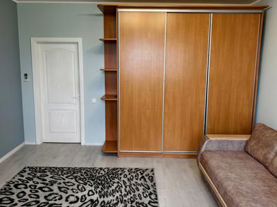 квартира за адресою Пономарьова вул., 6