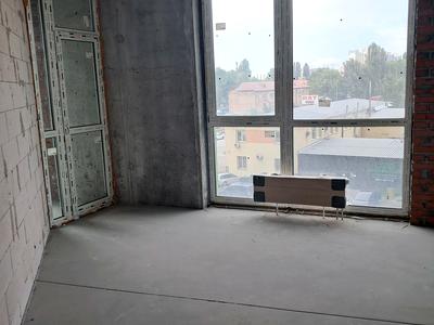 квартира за адресою Причальна вул., 10
